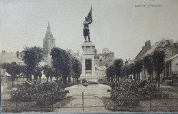 Couvin Le Monument - Couvin