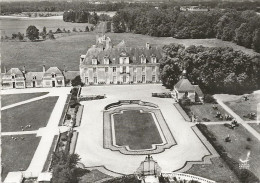 CPSM  Cléré Les Pins Le Chateau De Champchevrier - Cléré-les-Pins