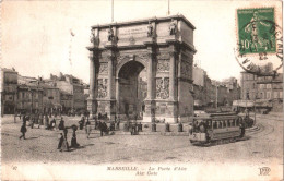 CPA 13 (Bouches-du-Rhône) Marseille - Tramway Devant La Porte D'Aix Et Le Grand Bar Des Colonies, Bien Animée - Tranvía