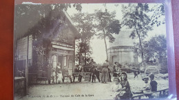 Houdan , Terrasse Du Café De La Gare - Houdan