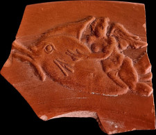 Roman Redware Vessel Fragment With Eros Riding A Dolphin - Arqueología