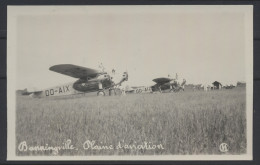 ZK Samenstelling Van 17 Foto's Van Belgisch-Congo, W.o. Vliegtuigen In Ringalbum, Zm - Congo Belge