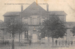 CPA 58 SAINT GERMAIN CHASSENAY / ECOLE ET MAIRIE - Sonstige & Ohne Zuordnung