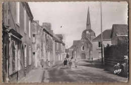 CPSM 44 - MOISDON La RIVIERE - La Grande Rue Et L'Eglise - TB PLAN CENTRE VILLAGE Jolie ANIMATION Enfants - Moisdon La Riviere