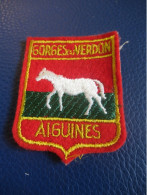 Ecusson Tissu Ancien /Gorges Du VERDON / AIGUINES/Alpes De Hte Provence /Prov-Alp6Cote Az/Vers 1970-1990           ET516 - Scudetti In Tela