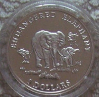 2000 Liberia 5 Dollars Elephants Ag 999 PROOF Excellent! - Liberia