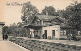 Ozoir La Ferrière * La Gare Du Village , Vue Prise Sur Le Quai * Ligne Chemin De Fer - Sonstige & Ohne Zuordnung