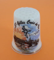 DÉ A COUDRE EN PORCELAINE - SAINT-GILLES-CROIX-DE-VIE (85)  VENDEE - LE PORT - Fingerhüte