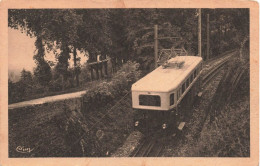 TRANSPORT - Trains - Carte Postale Ancienne - Trains