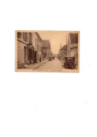 C P A  ANIMEE  GOUVIEUX RUE DE CHANTILLY    CIRCULEE  29 AOUT 1907 - Gouvieux