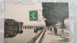 Verdun , Péniche - Verdun