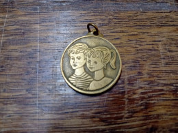 Médaille Belges De La Jeunes - Profesionales / De Sociedad