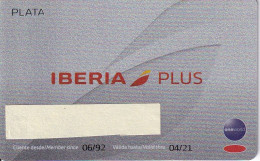 TARJETA DE LA COMPAÑIA AEREA IBERIA PLUS  (AVION-PLANE) ONE WORLD - Avions