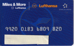 TARJETA DE LA COMPAÑIA AEREA LUFTHANSA  STAR ALLIANCE (PLANE-AEROPLANE) - Aerei