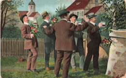 FANTAISIES - Hommes Qui S'amusent - Colorisé - Carte Postale Ancienne - Hombres