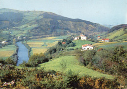 BIRIATOU, VUE GENERALE, VILLAGE FRONTIERE FRANCO-ESPAGNOLE COULEUR REF 11171 SGD - Biriatou