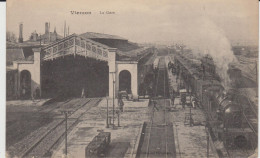VIERZON (18) - La Gare Extérieure (trains) - état Correct - Vierzon
