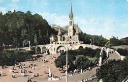 FRANCE - Lourdes - La Basilique - Animé - Colorisé - Carte Postale Ancienne - Lourdes