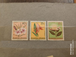 1953  Ruanda Urundi	Flowers (F42) - Nuevos