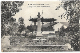 L200B851 - Granges-sur-Vologne - 61 Le Kiosque Et La Statue De Etienne Seitz - Granges Sur Vologne