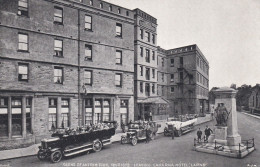 LARNE - ANTRIM - NORTHERN IRELAND - UNITED KINGDOM - ANIMATED POSTCARD - TOURISTS LEAVING LAHARNA HOTEL. - Antrim