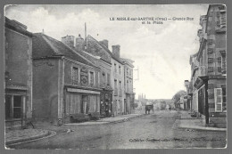 CPA  --  LE MESLE SUR SARTHE . GRANDE RUE ET LA PLACE . ECRITE EN 1916 . 205.J* - Le Mêle-sur-Sarthe