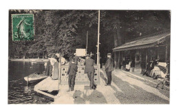 75 PARIS  BOIS DE BOULOGNE   EMBARCADERE DU GRAND LAC TRES  BON ETAT  2 SCANS - Zonder Classificatie