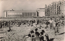 BELGIQUE - Ostende - Le Kursaal Et La Plage - Animé - Carte Postale Ancienne - Oostende