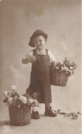 ENFANTS - Petit Garçon Encostume De Fermier - Carte Postale Ancienne - Portretten