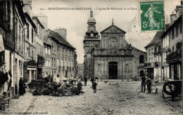 N°111817 -cpa Moncontour -l'église St Mathurin Et La Place- - Moncontour