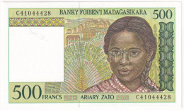 Madagaszkár 1996-2004. 500Fr T:UNC Madagascar 1996-2004. 500 Francs C:UNC  Krause P#75b - Sin Clasificación