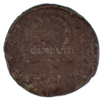 Római Birodalom / Nicomedia / I. Constantinus 330-335. AE3 (2,70g) T:VF Roman Empire / Nicomedia / Constantine I 330-335 - Non Classificati