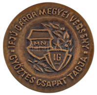 ~1970. "Ifjú Gárda Megyei Verseny - Győztes Csapat Tagja" Egyoldalas, öntött Bronz Emlékérem Eredeti Tokban (58mm) T:AU - Unclassified