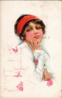 * T2/T3 1919 Lady Smoking A Cigarette. Italian Art Postcard. "ERKAL" No. 303/5. S: Usabal - Unclassified