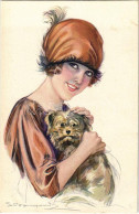 ** T2 Olasz Hölgy Kutyával / Italian Lady Art Postcard With Dog S: Bompard - Non Classés