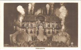 T2 1927 Jelenet Fritz Lang "Metropolis" Című Filmjéből. A Hátoldalon Uránia Reklám A Vetítés Napjával / Metropolis. Regi - Ohne Zuordnung