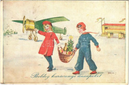 T2/T3 1939 Boldog Karácsonyi ünnepeket! / Christmas Greeting Art Postcard, Hungarian Flags, Pilot S: Bacsa J. (EK) - Non Classificati