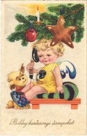 T2/T3 Boldog Karácsonyi ünnepeket / Christmas Greeting Art Postcard, Child With Telephone And Dog. Amag 2699. (fl) - Non Classificati
