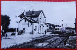 Cpsm 51 GIVRY En ARGONNE ,  GARE  TRAIN La Derniere - Givry En Argonne