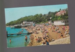 Beach, Southend On Sea, Essex -   Unused Postcard   - UK17 - Southend, Westcliff & Leigh