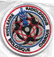 Ecusson Gendarmerie N.R.B.C NUCLEAIRE RADIOLOGIQUE BIOLOGIQUE CHIMIQUE - Polizei
