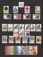 Dutch Antilles: 1990/2000, Complete Mint Never Hinged Collection Of Stamps & Sou - Curaçao, Antille Olandesi, Aruba