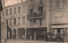 Saint Vallier - Place De L'orme - Café Du Commerce - Hôtel Des Voyageurs DENESSON - Autres & Non Classés