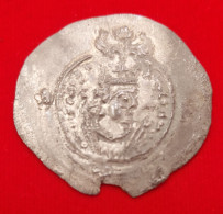 Persian SASANIAN EMPIRE. Yazdgard III,  AR Drachm  YEAR 3 Mint Zaranj - Otros & Sin Clasificación