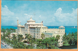 Nassau Bahamas Old Postcard - Bahama's