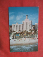 The Sea Isle.   Miami Beach  Florida > Miami Beach  Ref 6197 - Miami Beach