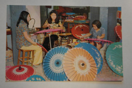 Cpsm Petit Format Famous Paper Umbrella Making Home Industry In Chiengmai North Thailand - NOUF5 - Thaïlande