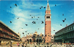 ITALIE - Venezia - Place Saint Marc - Pigeons - Animé - Colorisé - Carte Postal - Venetië (Venice)