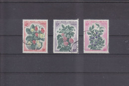 ST. PIERRE & MIQUELON - O / FINE CANCELLED - 1970 - FLOWERS & FRUITS - Yv. 402/4   Mi. 456/8 - Gebraucht