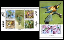 Guinea  2023 Bee-eaters. (220) OFFICIAL ISSUE - Other & Unclassified